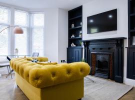 Designer Cardiff Apartments โรงแรมใกล้ Llandaff Cathedral ในคาร์ดิฟฟ์