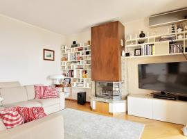 COMO LAKE - Apartment in Residence 5 minutes from Lecco Center, apartamento em Galbiate