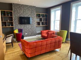 Halvard Apartments at Castletown, beach hotel in Castletown