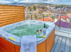 Apartamenty z basenem ROYAL APARTS VIP Stone Hill Centrum z jacuzzi i saunami - widokowe, apartamento en Szklarska Poręba