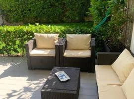 Casa Levante Fregene, mare e relax vicino Roma, Hotel in Fregene