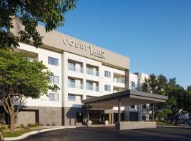 Courtyard Austin South, hotel cerca de Franklin Park, Austin