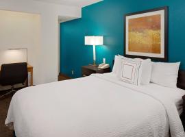 Residence Inn Detroit Troy/Madison Heights, hotel di Madison Heights