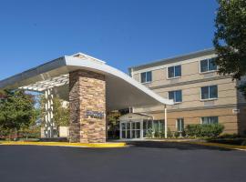Fairfield Inn & Suites Dulles Airport, hotel near Washington Dulles International Airport - IAD, Sterling