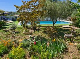 Casa San Niolo, hotel with pools in Cervione