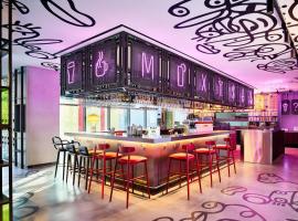 Moxy Seoul Myeongdong, hotel cerca de Estación Myeong-dong, Seúl