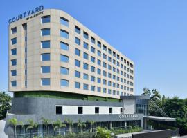 Courtyard by Marriott Nashik, viešbutis mieste Našikas