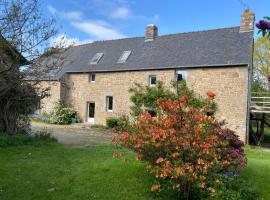 Gite de la Ville aux Bois, casa en Parigné