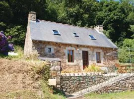 Beautiful Home In Lezardrieux With 2 Bedrooms And Wifi