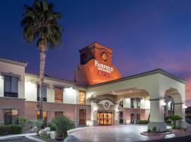 Fairfield Inn & Suites Tucson North/Oro Valley, hotel cerca de Observatorio del Monte Lemmon, Oro Valley