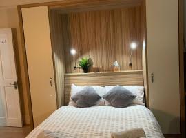Room in family home near Penny Lane Liverpool – hotel w Liverpoolu