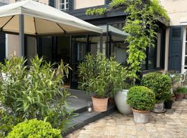 Le Jardin Cathedrale, ξενοδοχείο σε Chartres