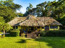 Tanager RainForest Lodge, hotel near Carib Girl Fall, Big Falls