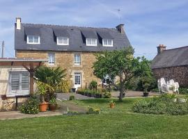 Le Relais De Launay, hotel v destinaci Ploubazlanec