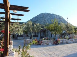 Acrocorinth Apartments, hotel with parking in Kórinthos