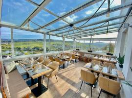 Hotel Restaurant Würzig in Ürzig, hotel v destinaci Ürzig