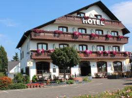 Hotel zur Moselbrücke, hotell sihtkohas Schweich