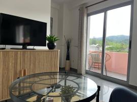 Natural Living Vacations, apartment in Furnas
