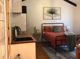 Hopkins Homestead Farm Stay Studio