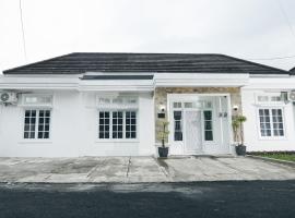 Pilla Villa Purwokerto, hotel di Purwokerto