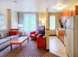 TownePlace Suites Raleigh Cary/Weston Parkway: Cary şehrinde bir Marriott oteli