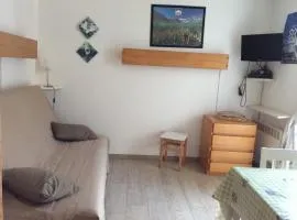 RESIDENCE LE BORSAT SUR PISTE STUDIO CABINE BALCON 64 chemin du Borsat TIGNES VAL CLARET