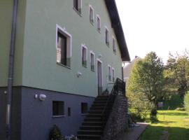 Apartment Elisabeth, hotel with parking in Kaumberg