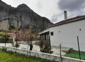Paradise of Meteora A