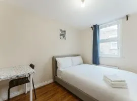 Mile End Rooms 57A