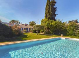 Amazing Home In Srignan With Private Swimming Pool, Can Be Inside Or Outside, semesterboende i Sérignan