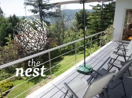 the nest ~ Your best rest, hotel with parking in Sever do Vouga