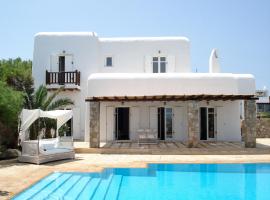 Dreamy Boho 5bed Villa with Pool and Ocean View, villa in Mykonos-stad