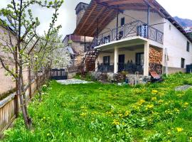 GUEST HOUSE ,, MEMORY'', casa de hóspedes em Mestia