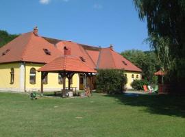 Kisecset-vendégház, hostal o pensión en Kisecset
