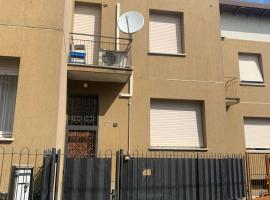 Appartamento per brevi periodi "Pi&Ci", villa in Bergamo