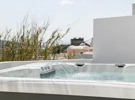 Villa Solasta #1 with jacuzzi in Santorini