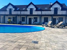 Apartamenty Bursztynowa Zatoka - Łeba - Nowęcin, hotel a Nowecin