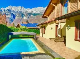 Doodle's Amazing Chalet -Walensee - Flumserberg - Churfirsten - Heidiland - Pool - Sauna