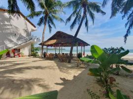 Lucky Spot Beach Bungalow, holiday rental in Song Cau