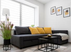 The Central Border Premium Apartment, hotel in Štúrovo