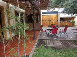 Habitación privada cerca del centro, sted med privat overnatting i Godoy Cruz