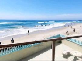 Amazing Ocean Front Condo, beach hotel in Rosarito