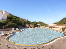 Paradiso Pool Apartments by DomusAway, Hotel in Costa Paradiso