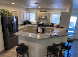 Spacious, comfortable & relaxing home 4、ラスクルーセスのホテル