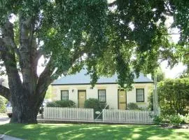 Bridge Cottage Sargeants & Armoury Cottages 1823