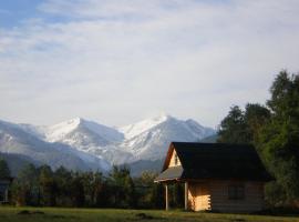 PRZYCZEPA CAMPINGOWA Ogrzewana !!temperatura 17lub 18stopni ZAKOPANE, glamping en Zakopane