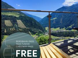 Großstahlhof Mountain & Panorama View, hotel in San Giovanni in Val Aurina