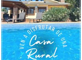 Casa Rural Villa Los Pinos, logement avec cuisine à Calalberche