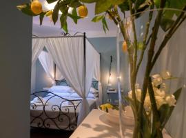 Locanda dei Sette Limoni - camere e residence, hotel v destinaci Vada