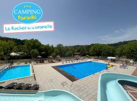 르 뷔그에 위치한 호텔 Camping Paradis le Rocher de la Granelle